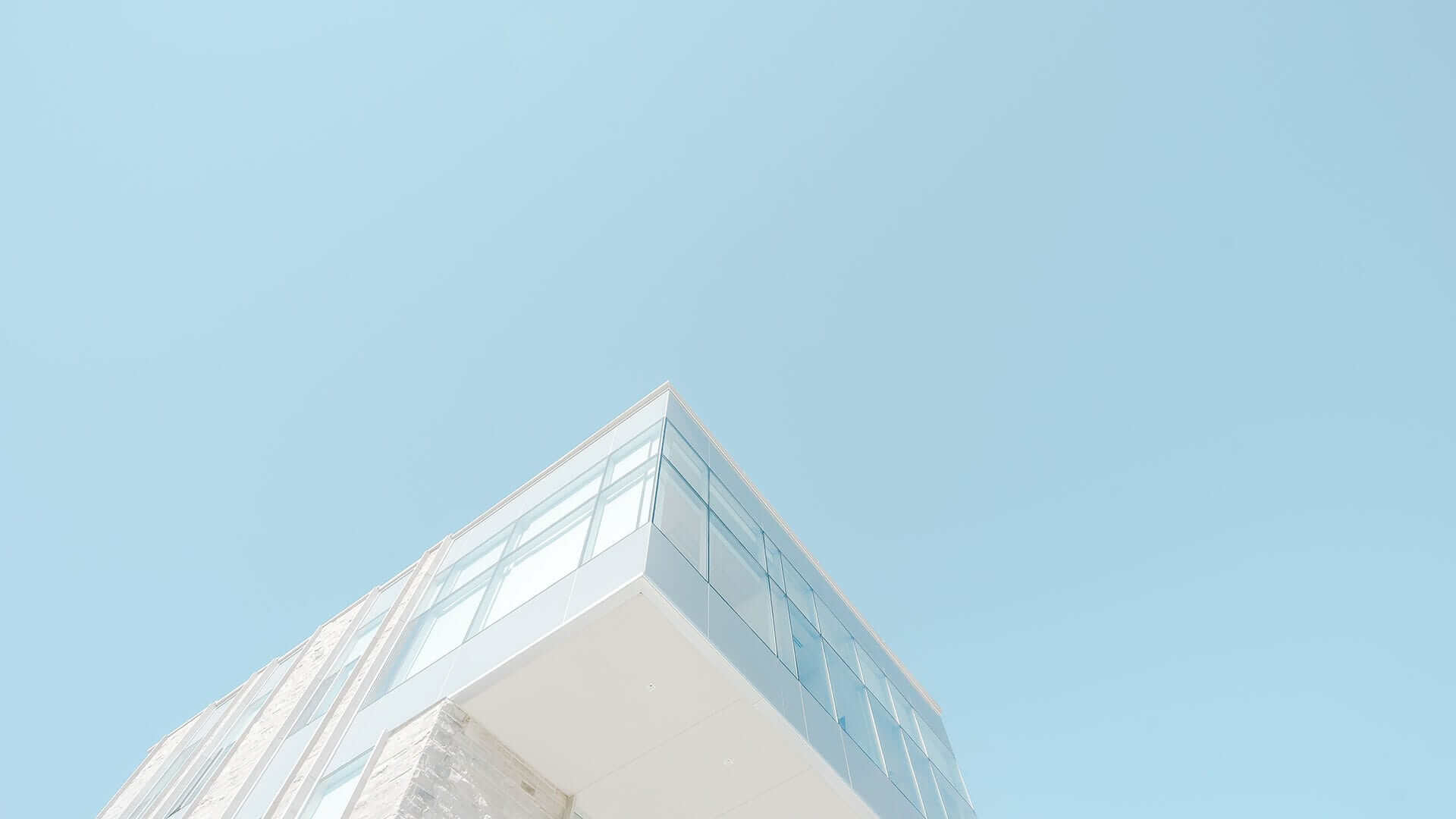 single_post_fullwidth_image-min